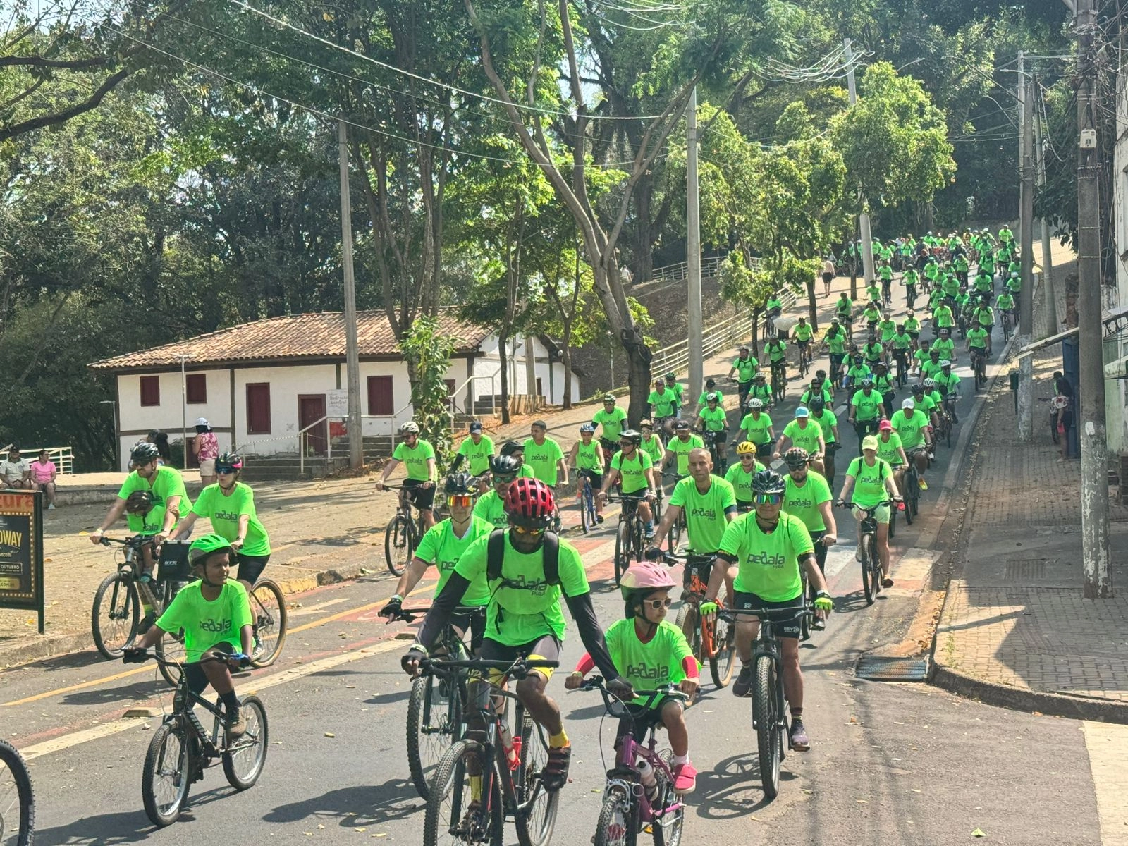 Pedala Pira celebra o Dia Mundial do Turismo com passeio ciclístico por pontos turísticos de Piracicaba