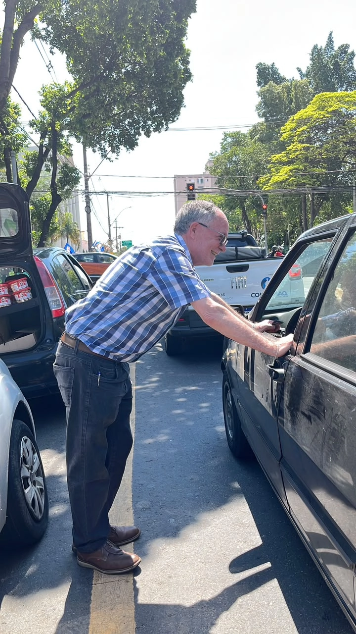 Barjas Negri intensifica campanha e busca diálogo com eleitores indecisos em Piracicaba e região
