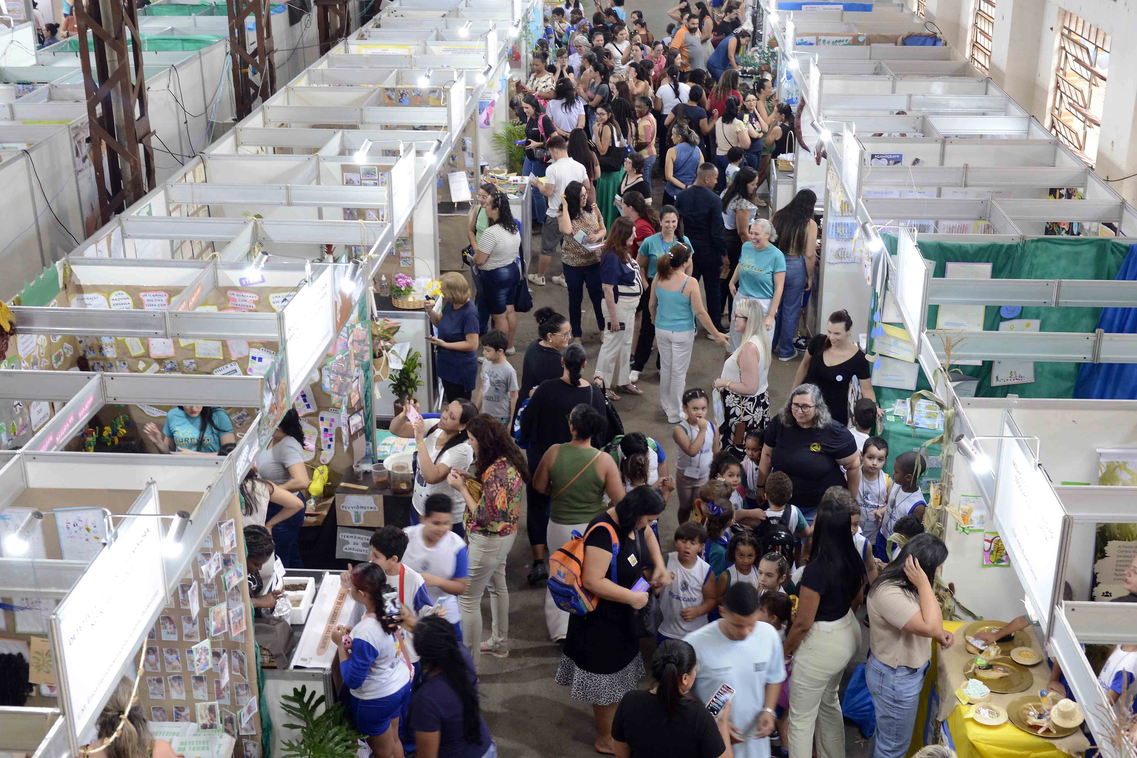 3ª Feira Eureka reúne um público de aproximadamente 4 mil pessoas