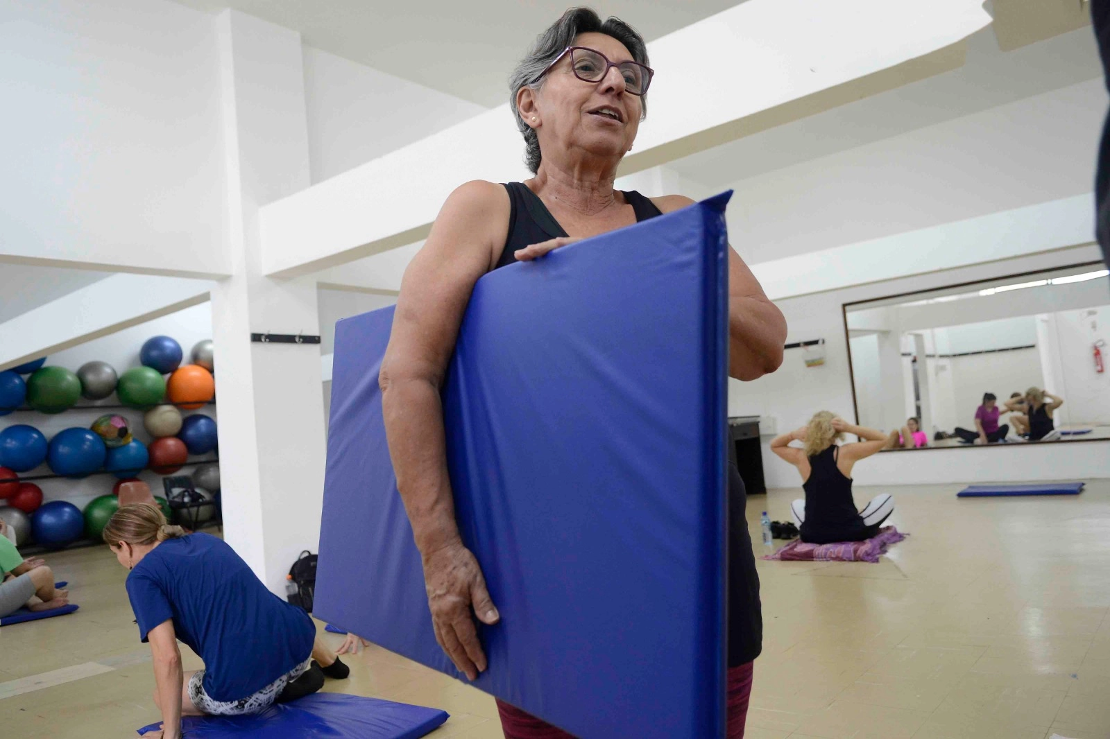 Prefeitura adquire novos colchonetes para prática esportiva