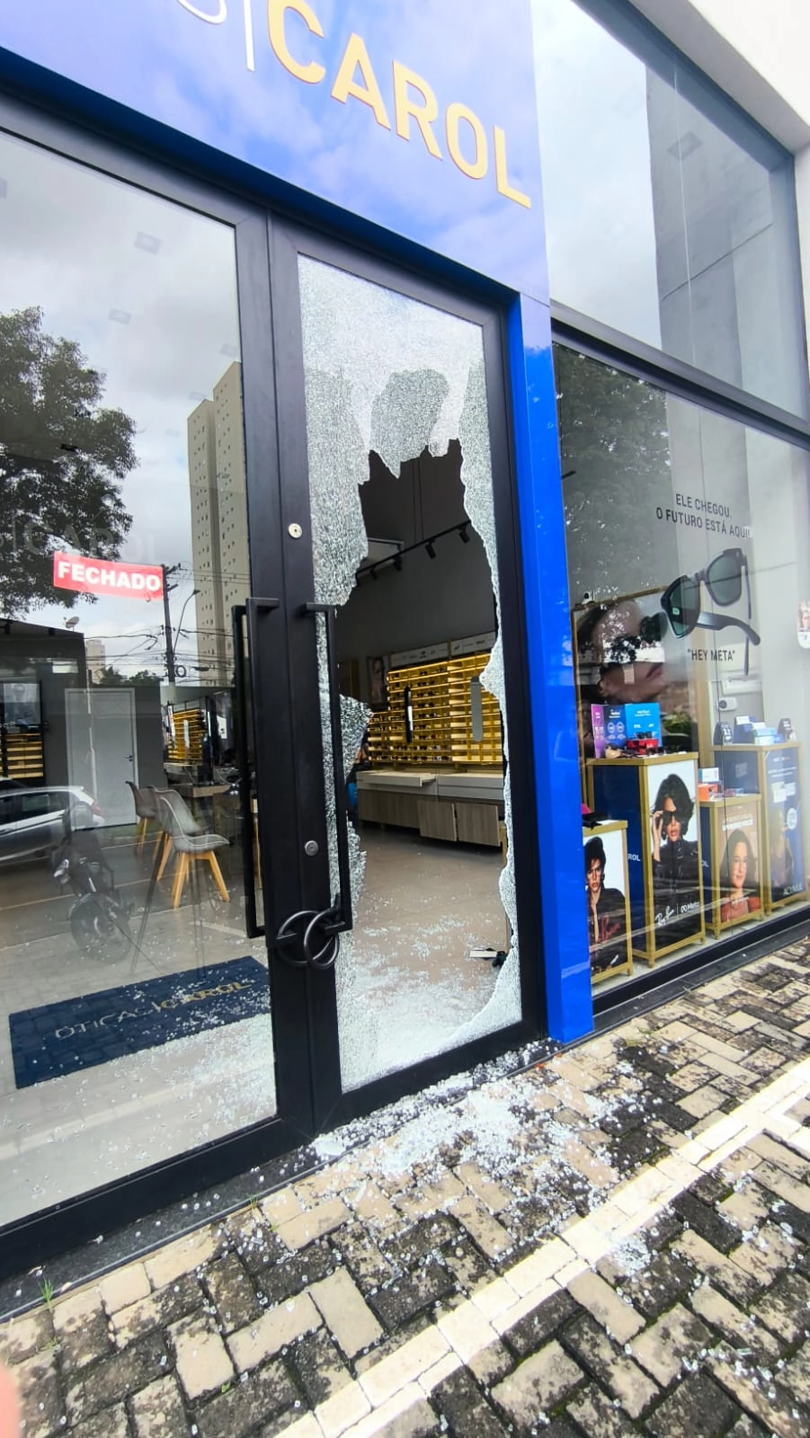POLÍCIA MILITAR ATENDE OCORRÊNCIA DE FURTO EM ÓTICA NO CENTRO DE PIRACICABA