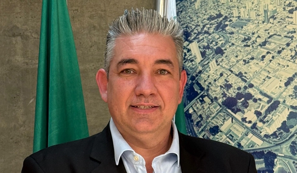 André Augusti encerra ciclo à frente da presidência da Rádio Educativa