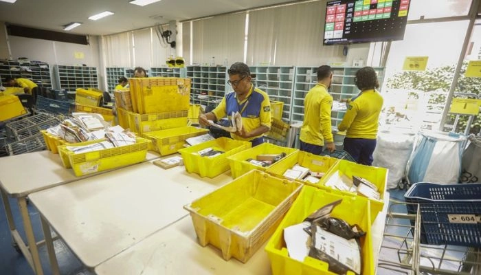 AliExpress e Correios firmam acordo para acelerar entregas no Brasil