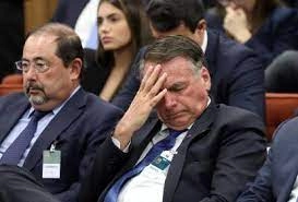 Mais um ex-presidente na cadeia