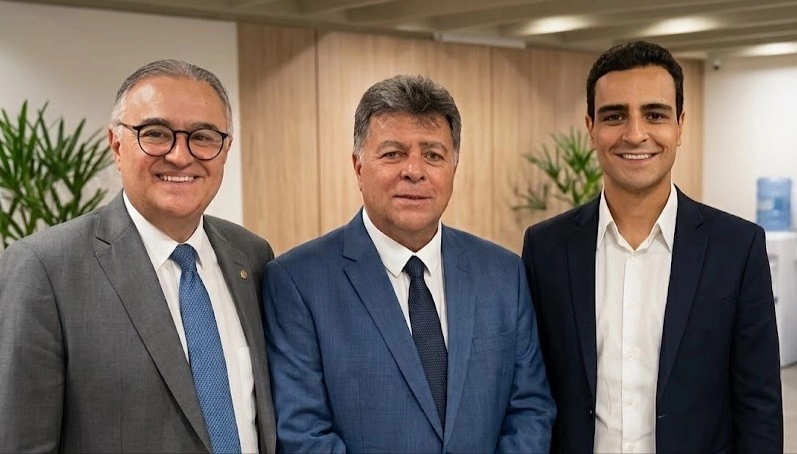 JHC é eleito em primeiro turno em Alagoas e elege esposa como Senadora