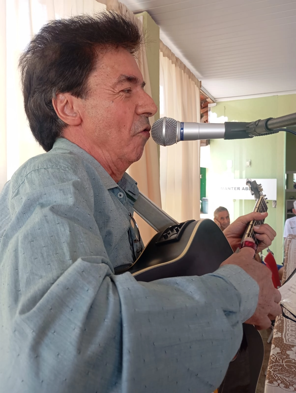 Projeto “Vozes Sertanejas” leva música, emoção e memória afetiva ao Lar dos Idosos de Palestina