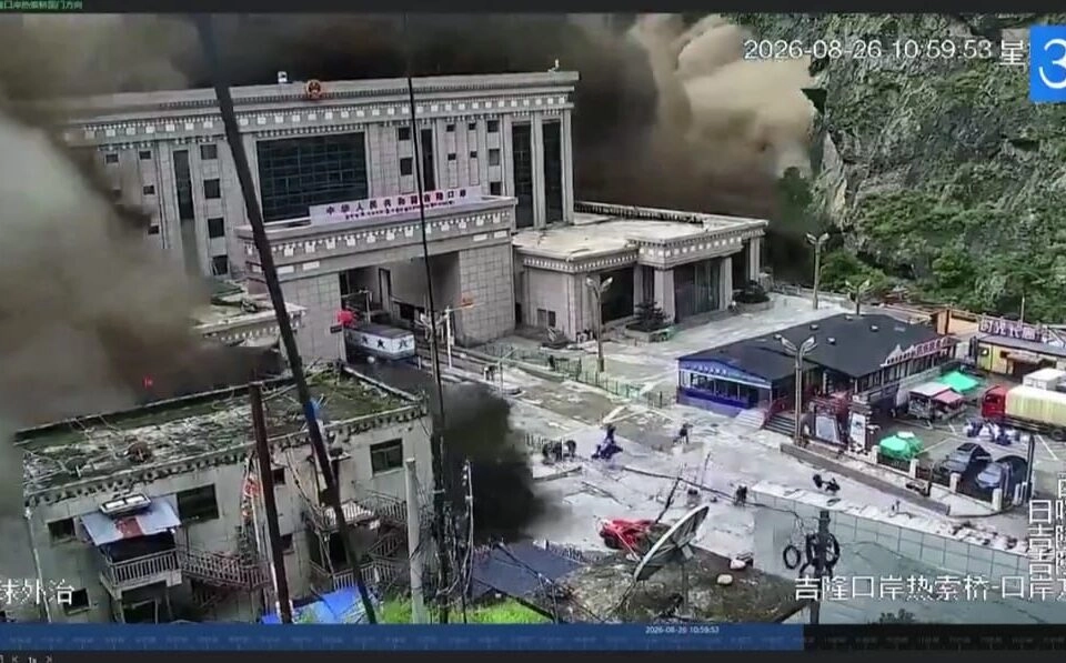 Tragédia no Nepal registra 332 mortos e 1,3 mil desaparecidos