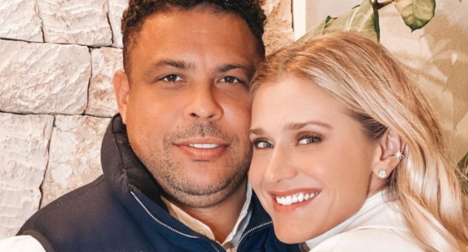Ronaldo será pai pela 5ª vez: modelo Celina Locks anuncia gravidez