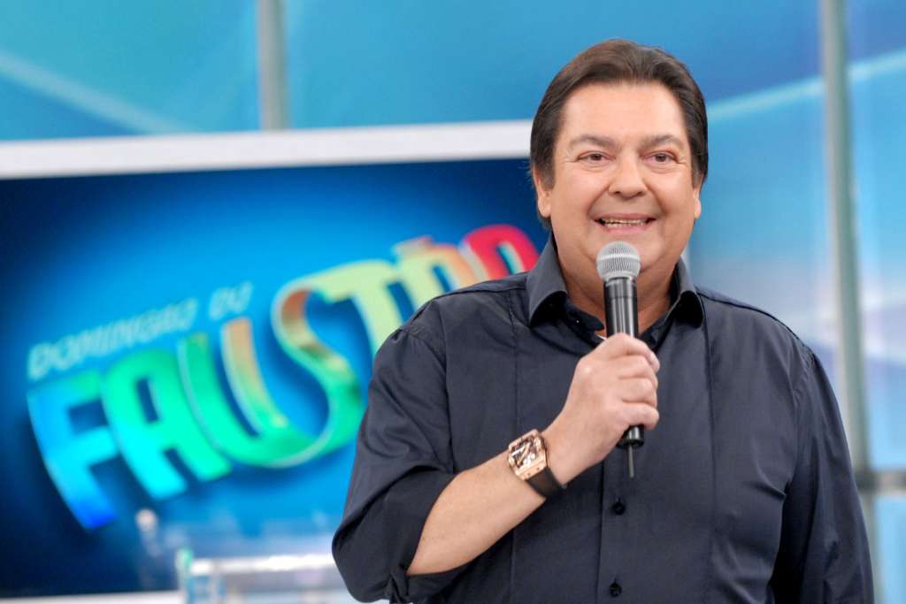 Após 32 anos, Fausto Silva deixa a Globo no final de 2021