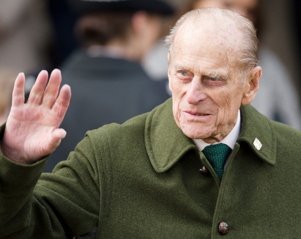 Príncipe Philip morre aos 99 anos