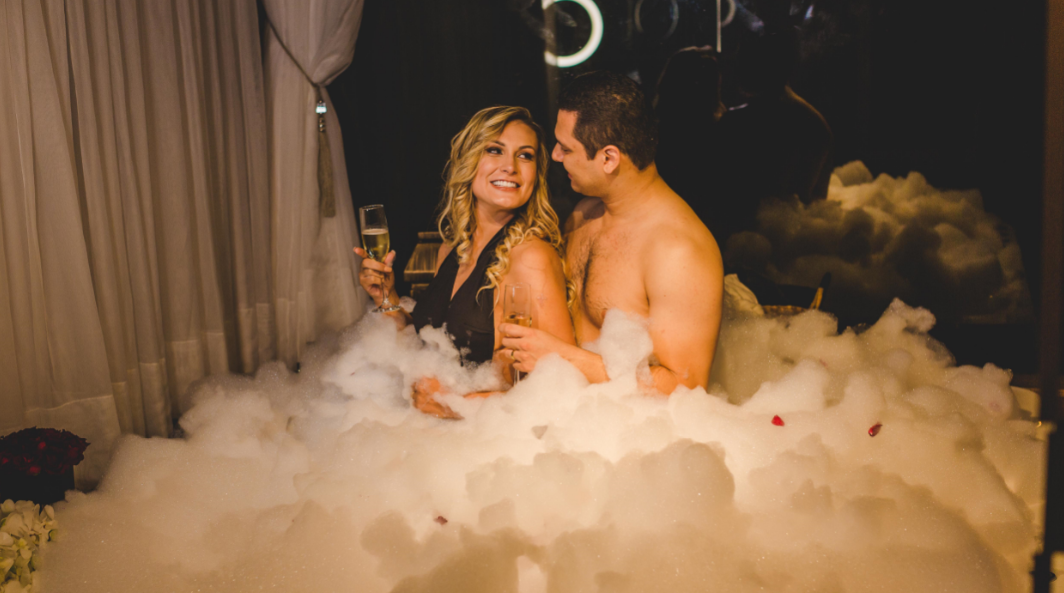 Após casamento, Andressa Urach pede que críticos não a sigam nas redes sociais