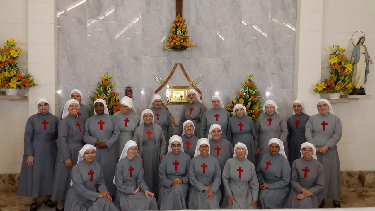Irmãs de São Camilo completam 75 anos de presença no Brasil