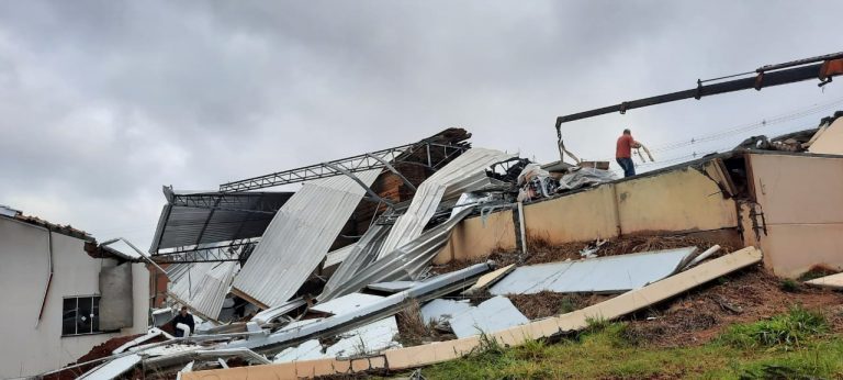 Defesa Civil informa que tornado atingiu o município de Campos Novos