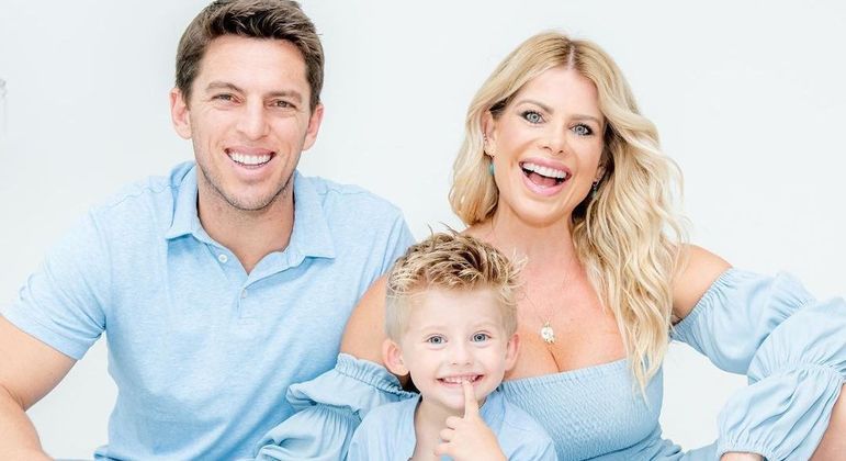 Amaury Nunes revela crise no casamento com Karina Bacchi