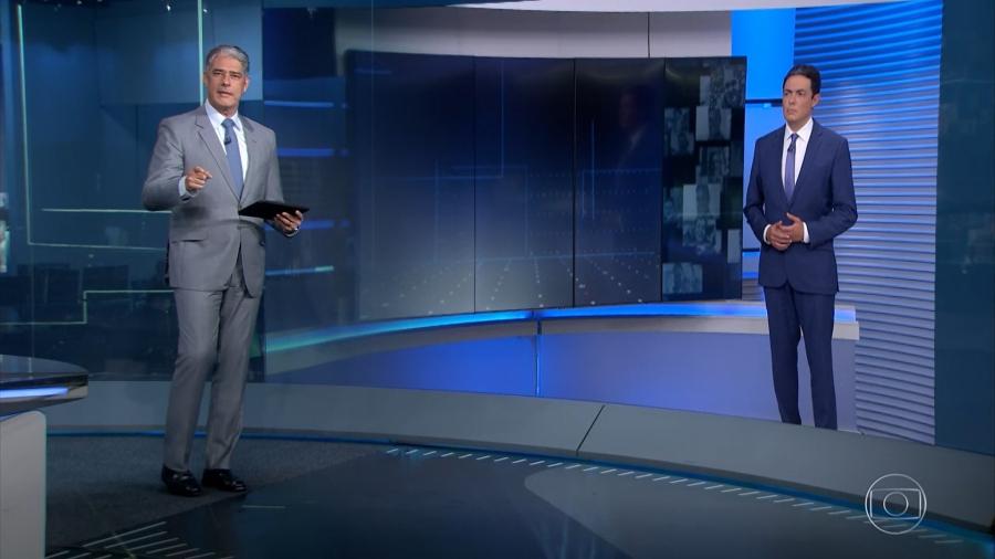 William Bonner faz desabafo no JN: 'Estamos esgrimando com loucos'