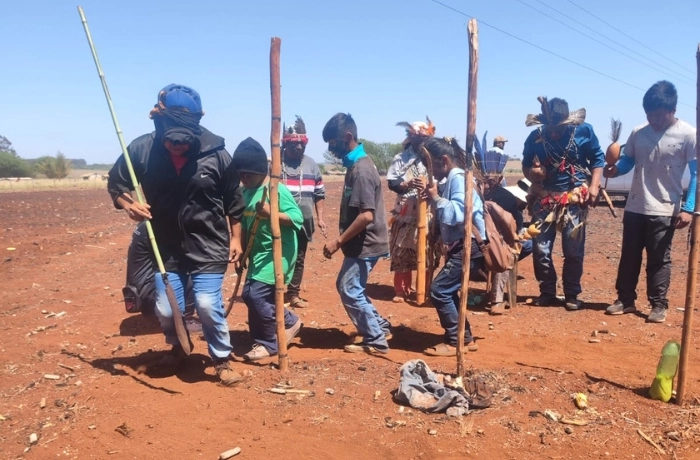 CUT-MS e movimentos sociais lançam campanha de solidariedade aos Guarani e Kaiowá