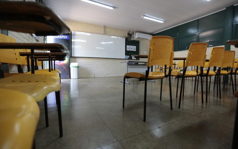 Encceja 2026: provas serão aplicadas neste domingo (23/8)