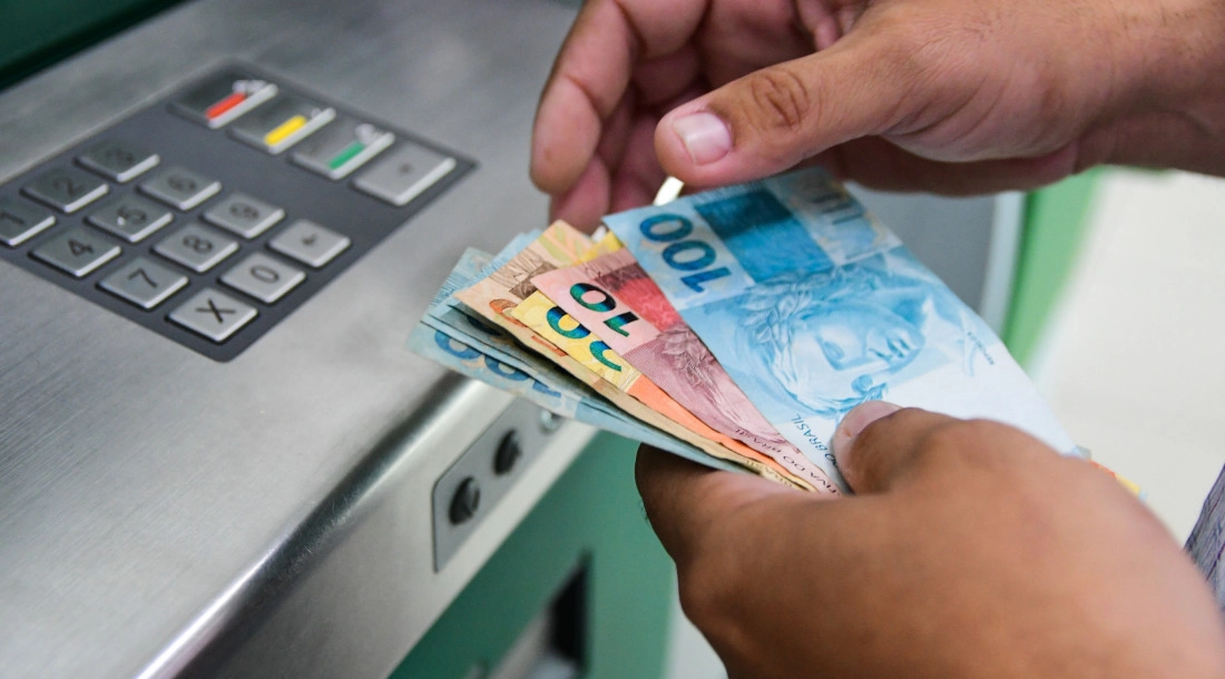 Salário dos servidores públicos estaduais estará disponível no dia 3 de setembro de 2026