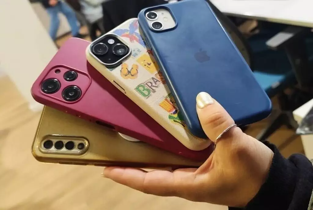 Polícia Civil vai devolver 212 celulares recuperados em operação em MS