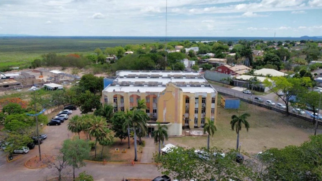 Corumbá busca R$ 66 milhões para reformar escolas, unidades de saúde e espaços públicos