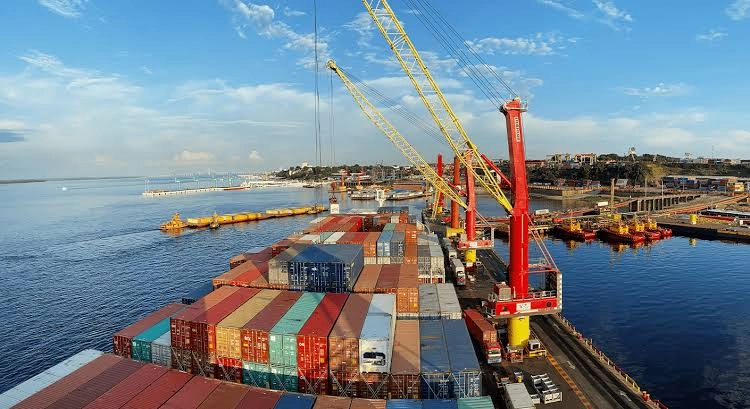 Brasil deve voltar ao posto de 8ª maior economia do mundo em 2027, projeta FMI