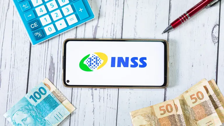13º salário: reajuste é aprovado aos aposentados do INSS em 2027