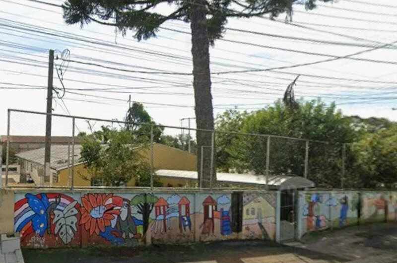 Invasão de creche termina com 13 crianças resgatadas sem ferimentos e invasor morto em Curitiba