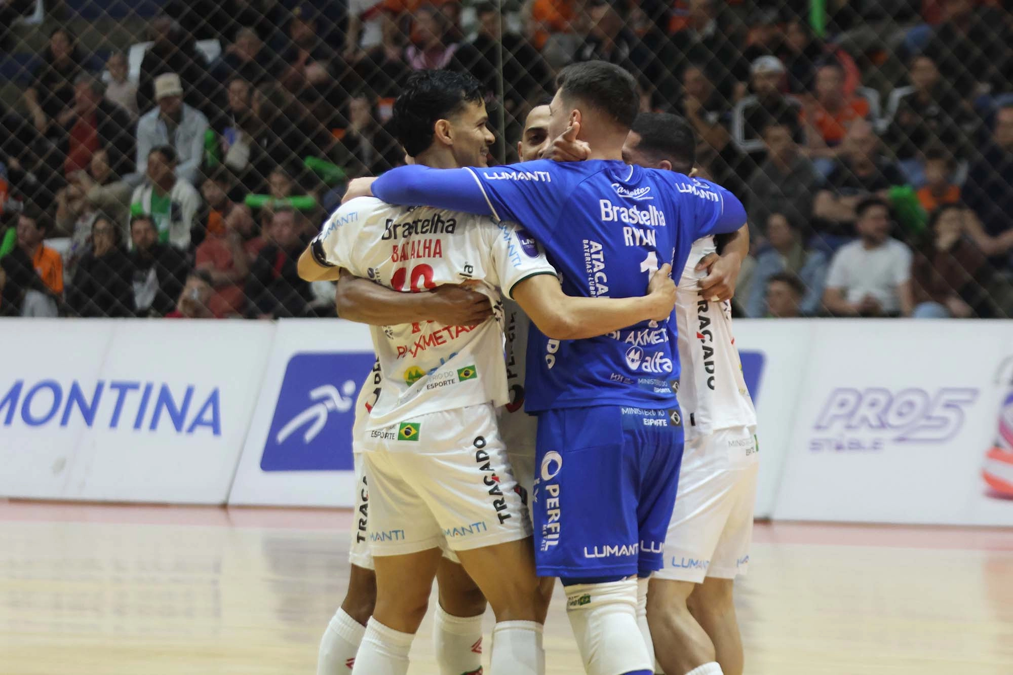 Atlântico vence a ACBF de virada e abre vantagem nas quartas da LNF