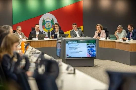 Eduardo Leite e Luciano Zucco avançam na transição de governo com apresentação sobre o Plano Rio Grande e a Defesa Civil