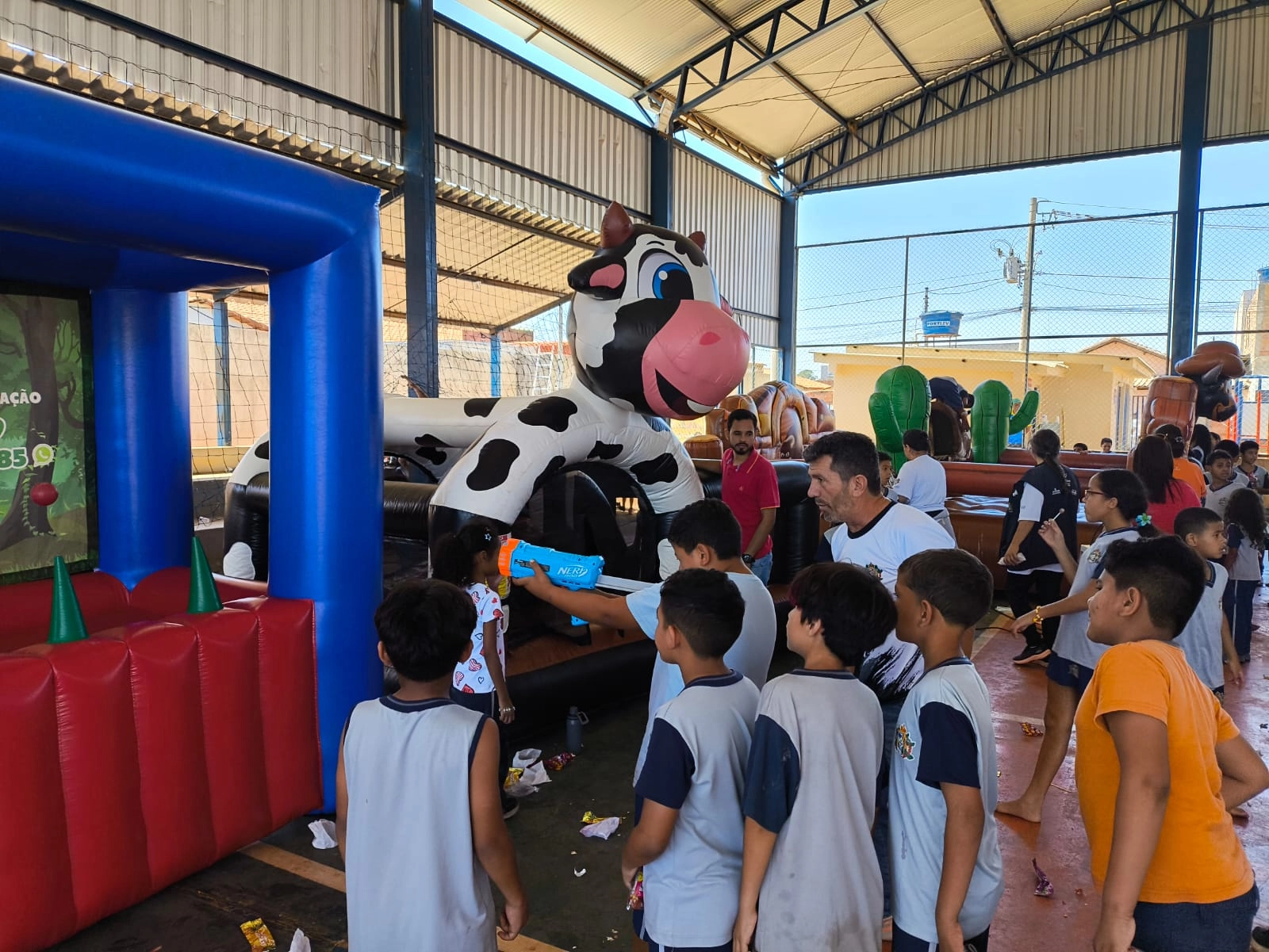 Prefeitura de Rio Paranaíba promove dia de festa e diversão para as crianças em Guarda dos Ferreiros