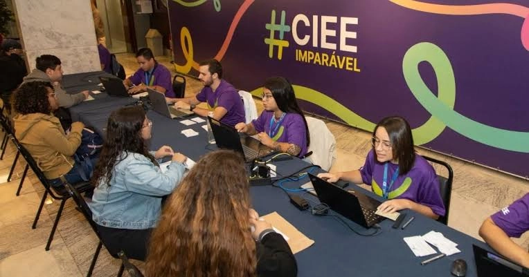 INTEGRAÇÃO EMPRESA-ESCOLA: Em agosto, CIEE-DF abre 810 vagas de estágio e aprendizagem na Grande Brasília