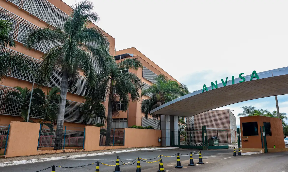 FIQUE DE OLHO: ANVISA manda apreender medicamento falsificado para câncer de mama