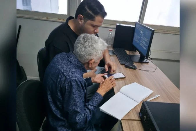 INCLUSÃO DIGITAL 60+ : Projeto oferece aulas gratuitas de tecnologia para idosos na UDF 903 Sul