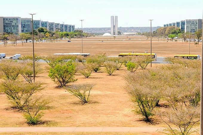 A SEMANA NA GRANDE BRASÍLIA: Calor e baixa umidade marcam semana no Distrito Federal