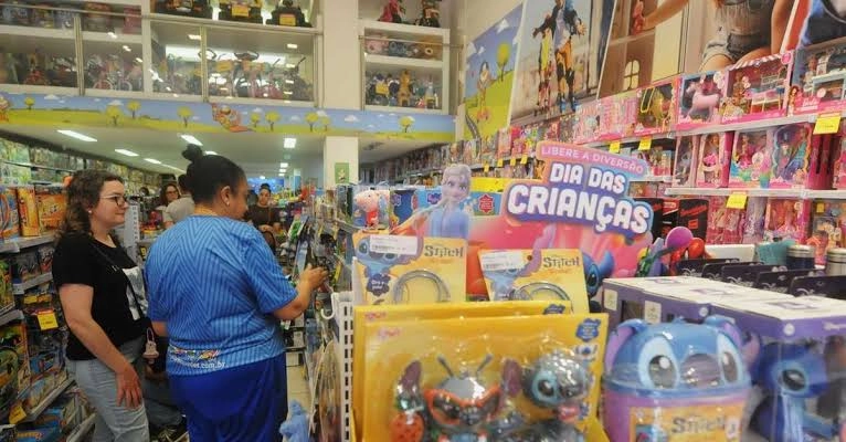 DIA DAS CRIANÇAS: Comércio brasiliense espera 'melhorar' as vendas, apesar do 'e-commerce'