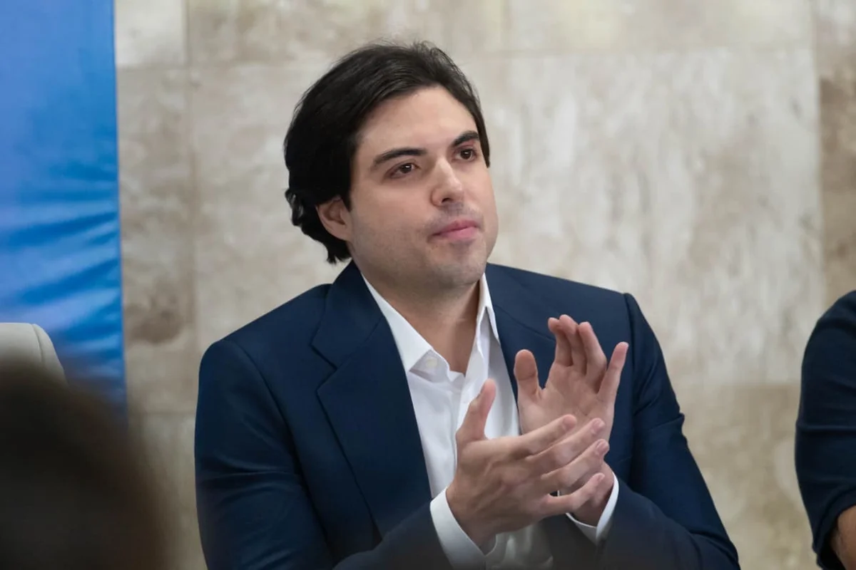 NÃO FOI DESTA VEZ: Dos 12 secretários de Ibaneis e Celina que disputaram eleição ao parlamento, apenas um se elegeu