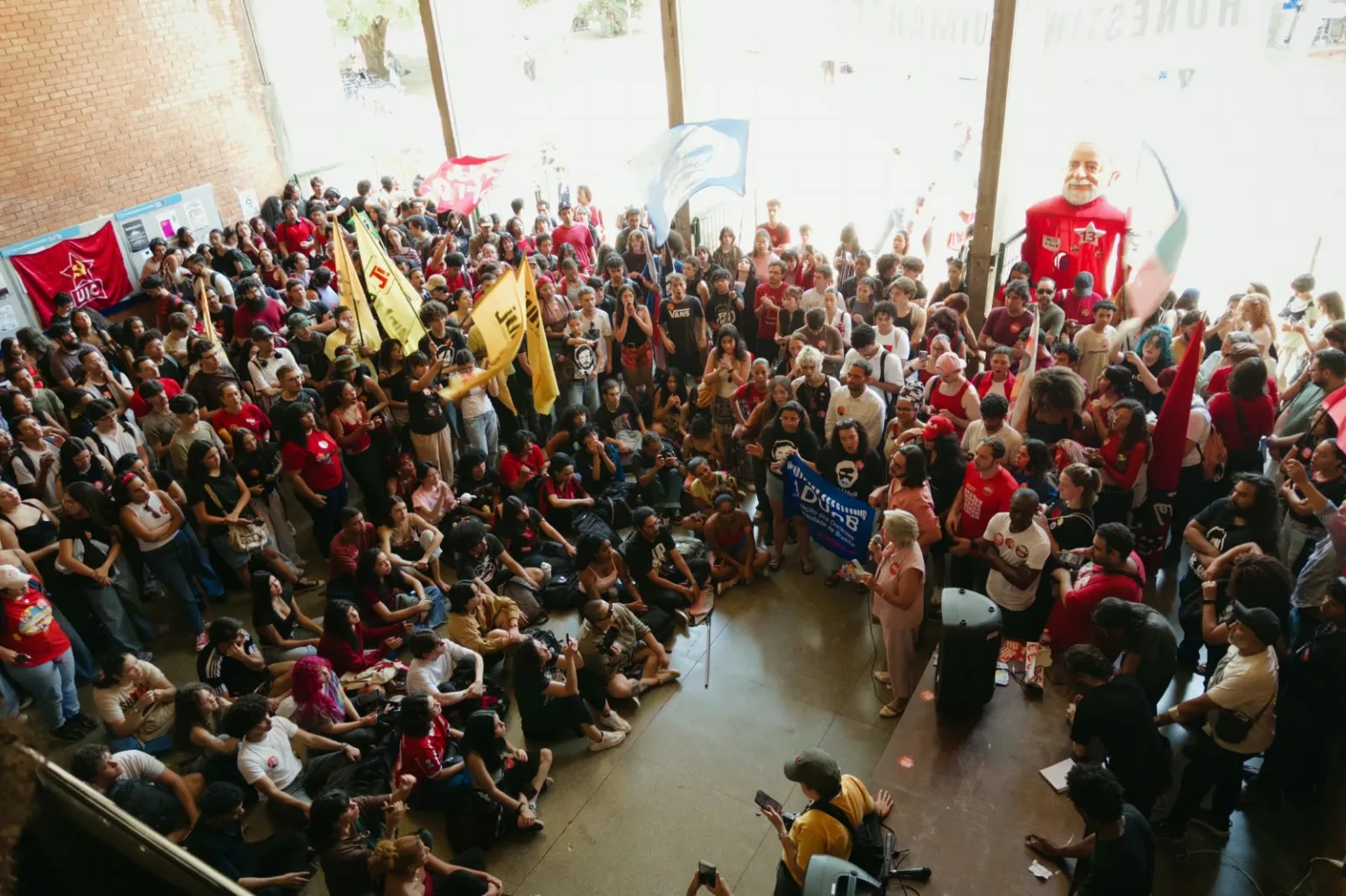 ATO CONTRA "EXTREMA-DIREITA": Estudantes da UnB se encontram hoje (13) no Museu Nacional