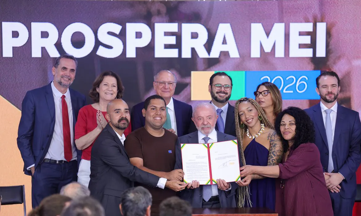 ESTÍMULO PARA MEIs: Perdão de dívidas, Pix de até R$ 5 mil e novo teto: governo anuncia pacote