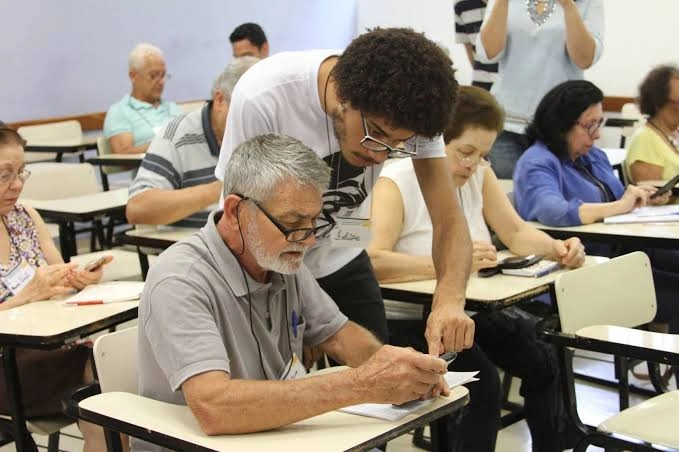 IDOSOS 60+ TEM ATÉ DIA 28: Estão abertas as inscrições para o vestibular na UnB