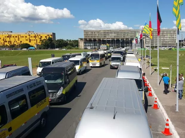 TRANSPORTE ESCOLAR: Distrito Federal terá as normas reunidas em um único instrumento legal
