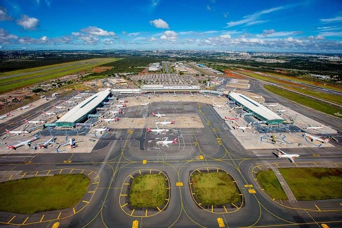 AEROPORTO JK: Terminal aéreo de Brasília atrai estrangeiros, mas enfrenta desafios