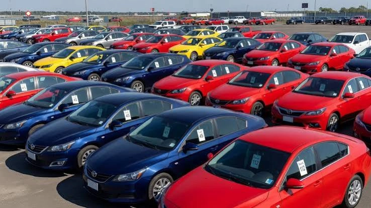 LEILÃO DO DETRAN: Disponíveis carros conservados e sucatas nos dias 18 e 19 de novembro