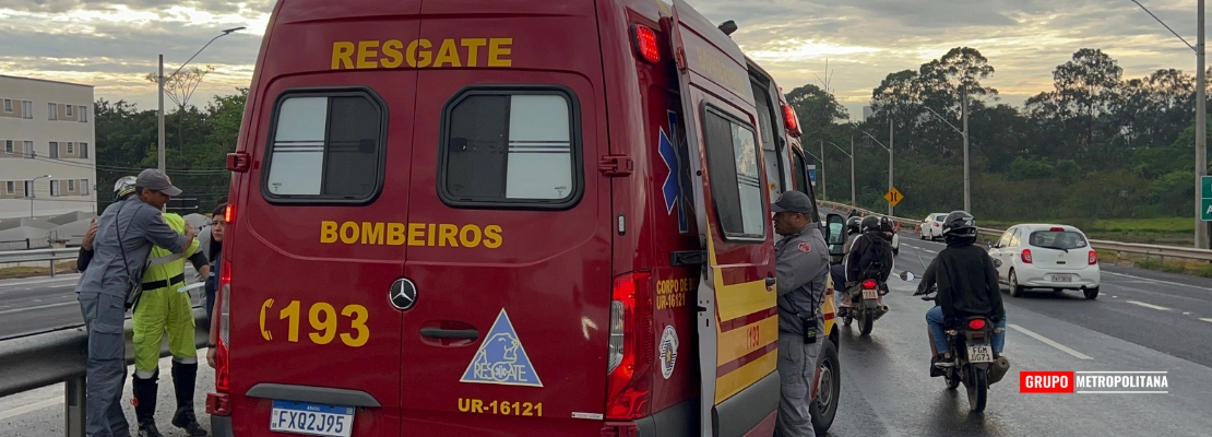 MOTOCICLISTA FICA FERIDO APÓS ACIDENTE COM CARRO EM RODOVIA DE PIRACICABA