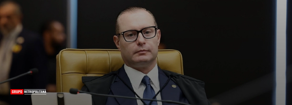MENSAGENS DA PF MOSTRAM QUE MINISTRO PIRACICABANO CRISTIANO ZANIN RECUSOU CONVITE DE VORCARO PARA EVENTO EM LONDRES