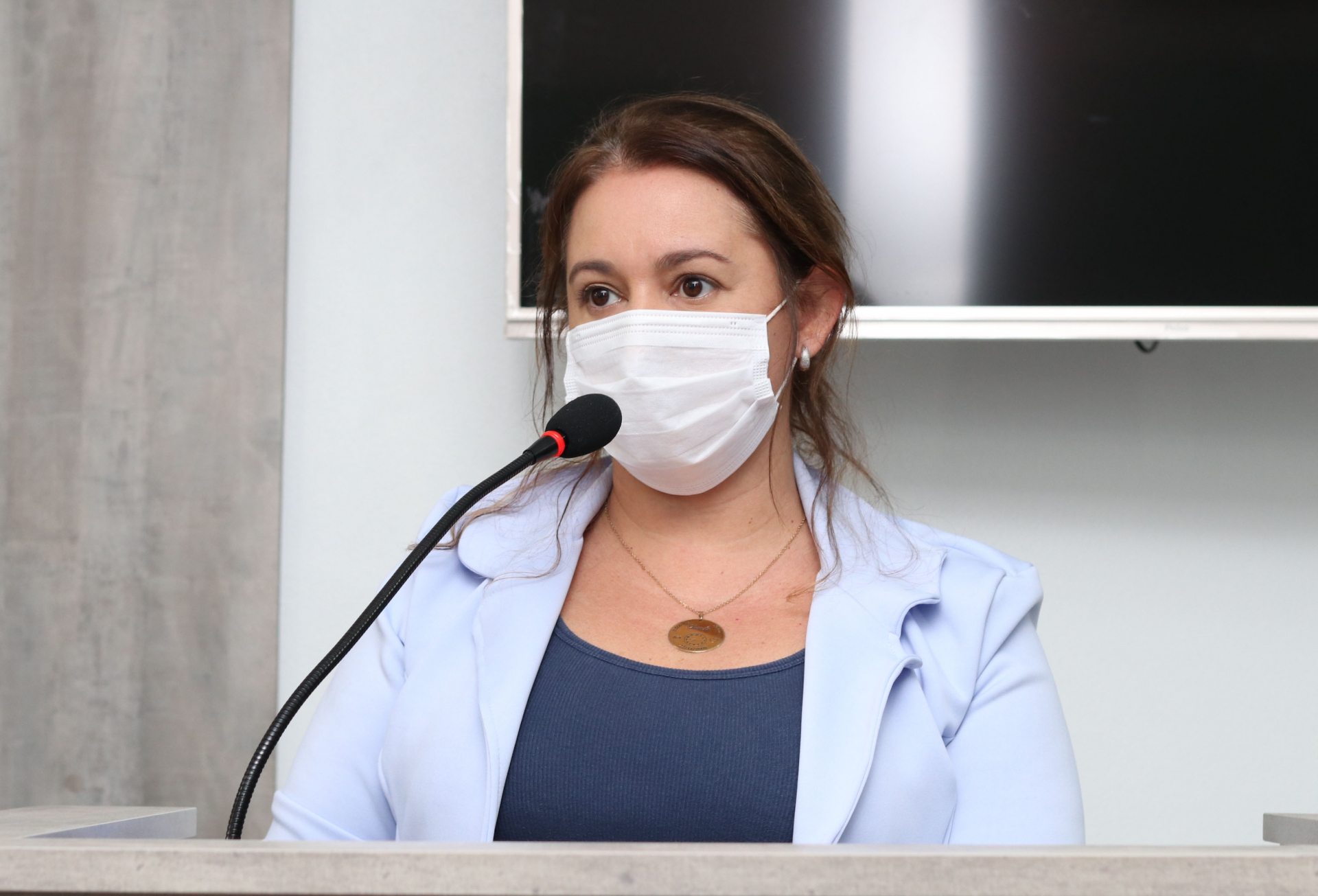 ERS-240, vacinação e violência doméstica preocupam Joice