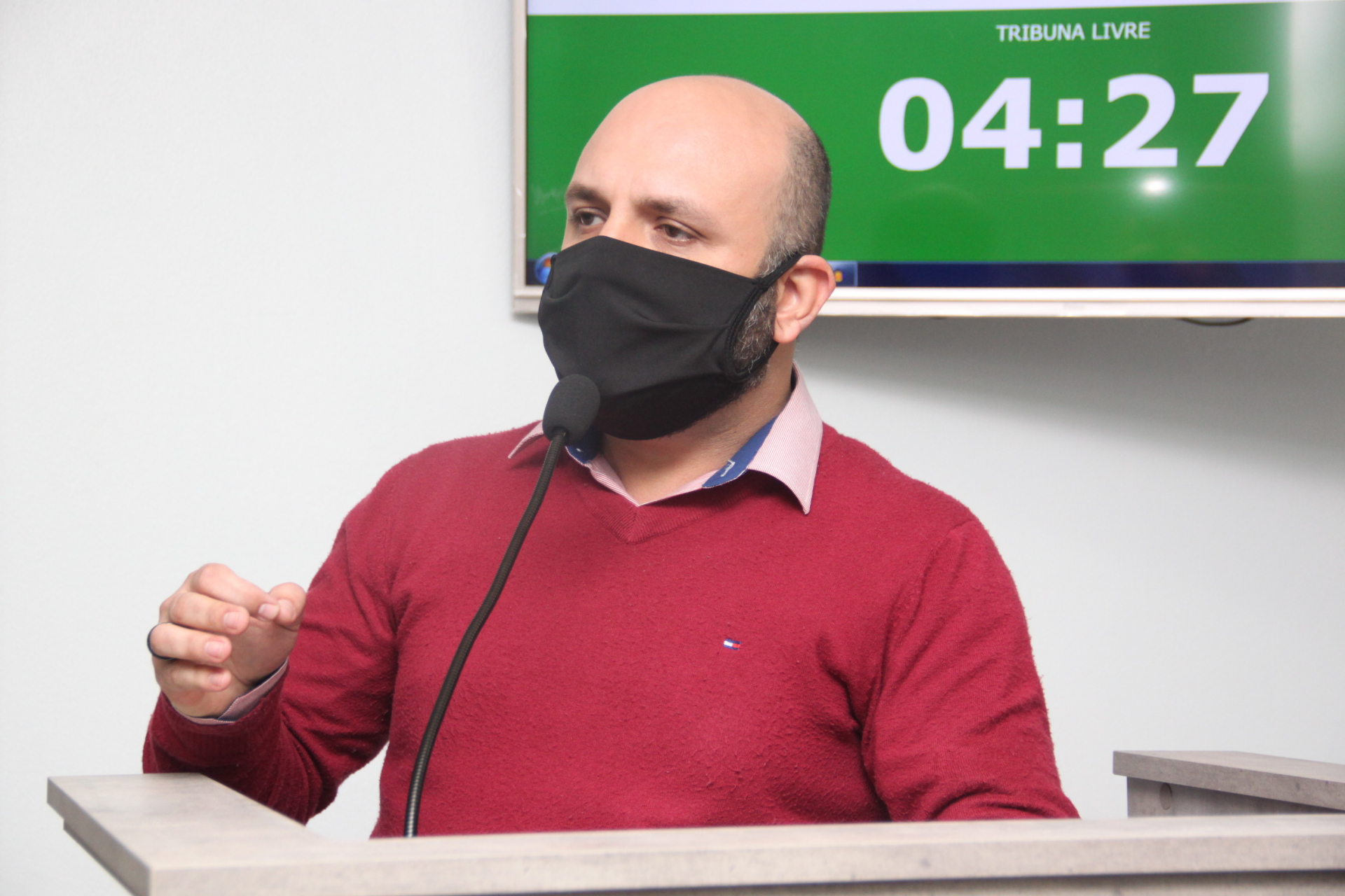 Diego reivindica repasse para associações de bairro
