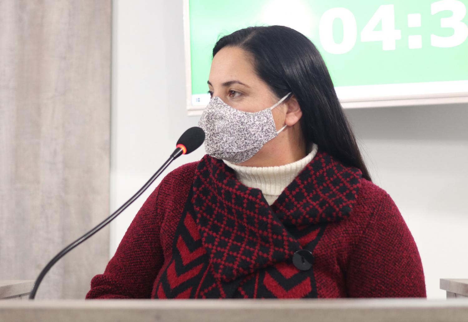 Fátima defende reajuste do vale-refeição do funcionalismo