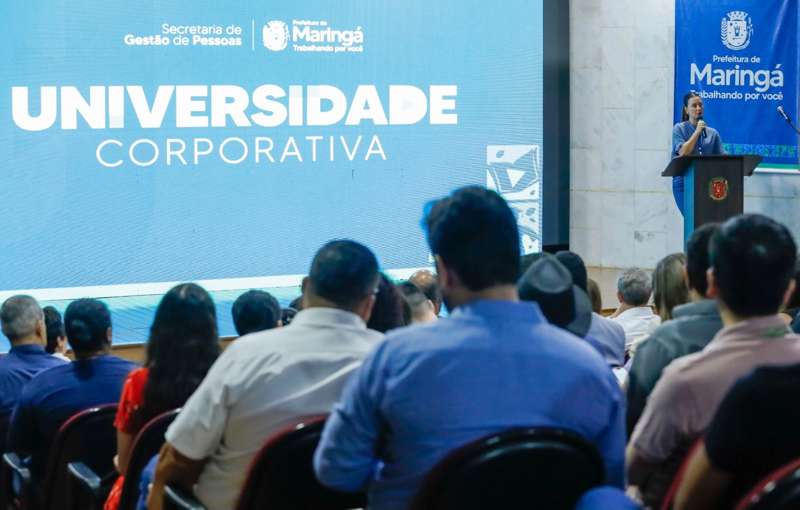 Prefeitura de Maringá capacita mais de 7 mil servidores no primeiro semestre de 2026
