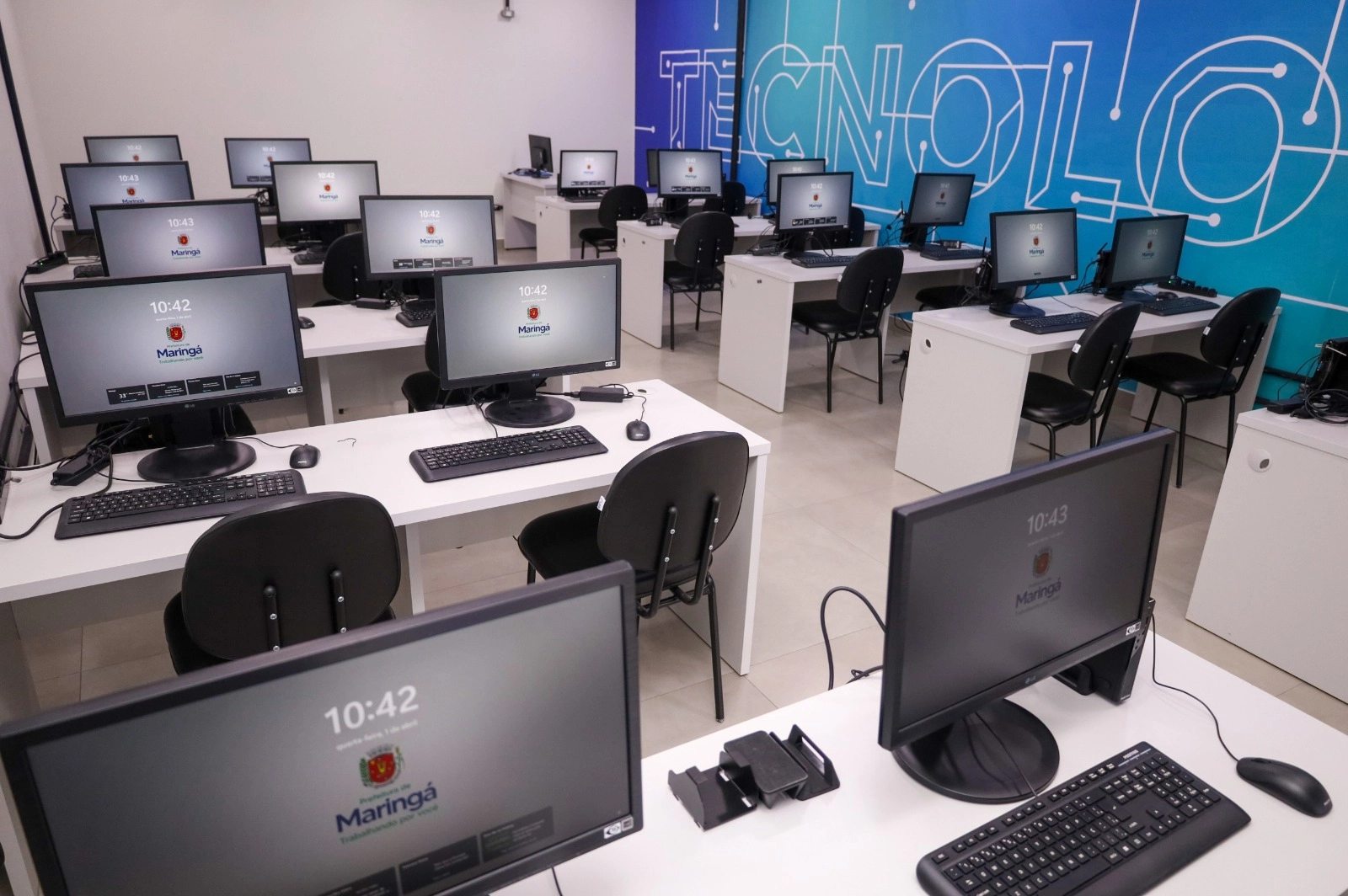 Não tem escritório? Coworking da Prefeitura oferece espaço para impulsionar negócios, reunir clientes e tirar projetos do papel