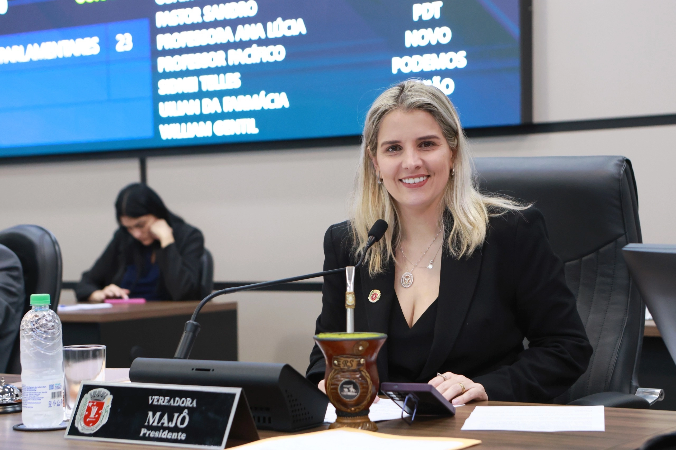 No Agosto Lilás, Majô propõe programa para fortalecer autonomia econômica das mulheres em Maringá
